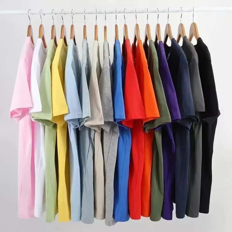 T-shirt girocollo da uomo con  - Street Fashion In Spain recensione e prezzo