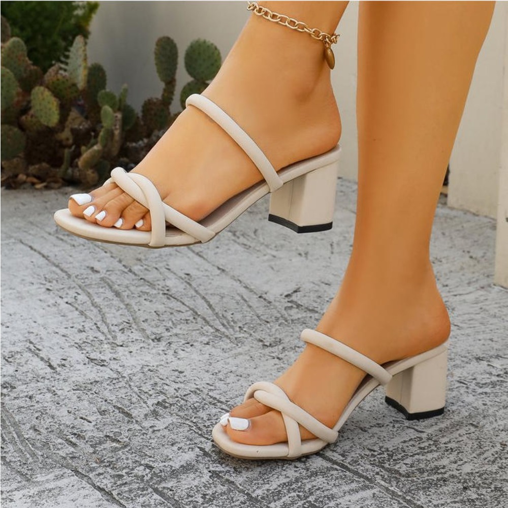 Nuove Scarpe Estive 2026 alla  - Street Fashion Rome 2026 recensione e prezzo